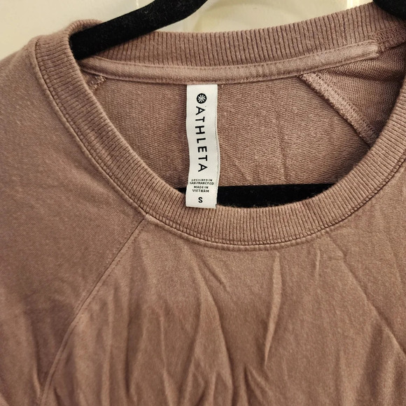 Athleta long-sleeved shirt size s - Picture 2 of 4